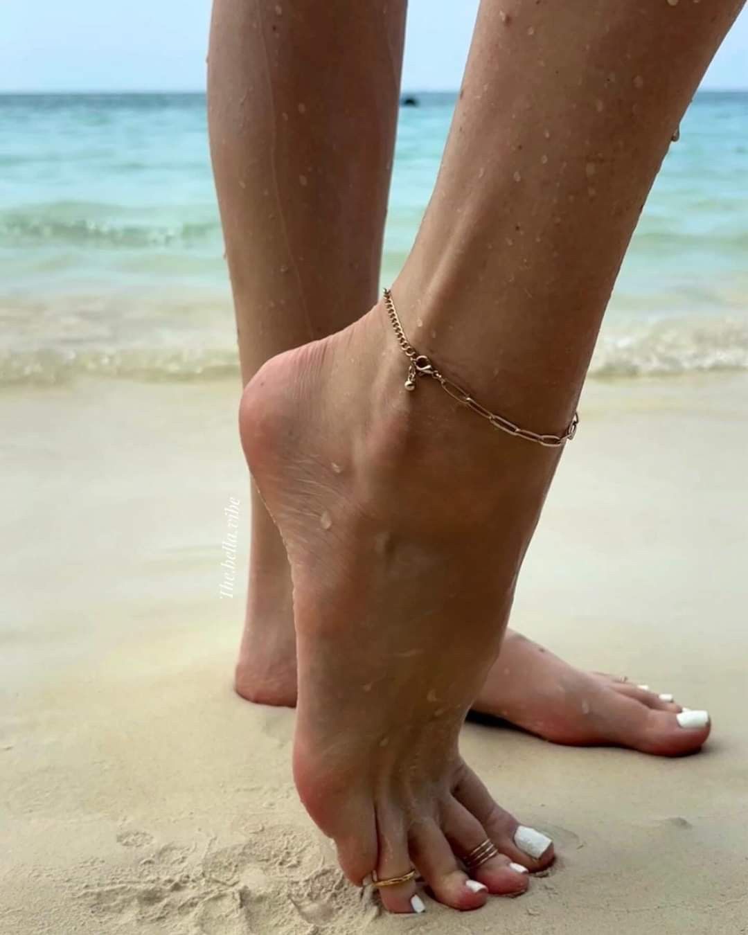 Barefoot scenes AI foot art